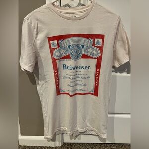 Old Navy Graphic Tee - Small